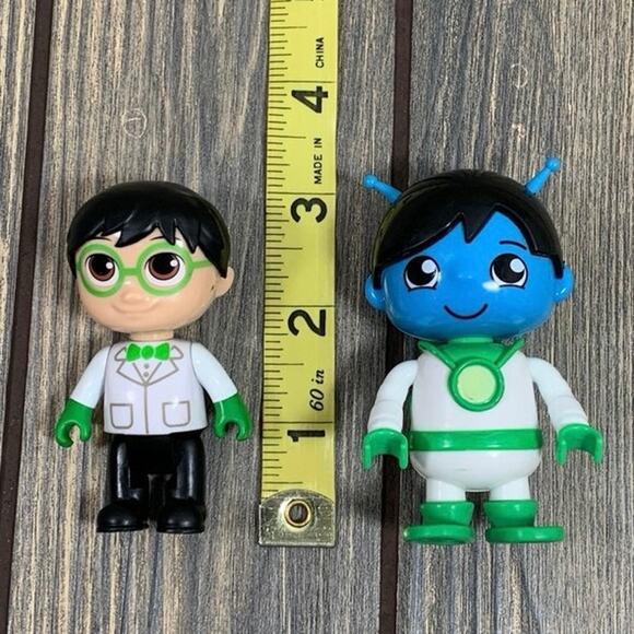 Ryans World Action Figures Police Panda Remka Alien Professor Toy Lot 6 3 Inch - Picture 3 of 5